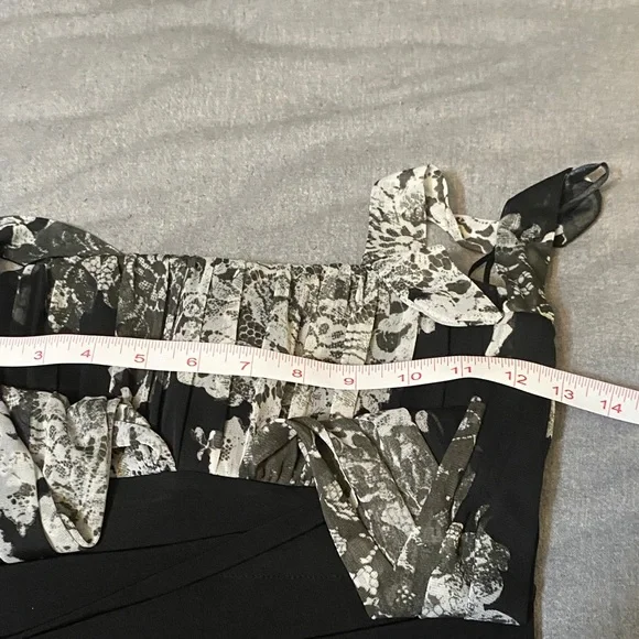 Sweet Storm Black and White Dress - Picture 5 of 7